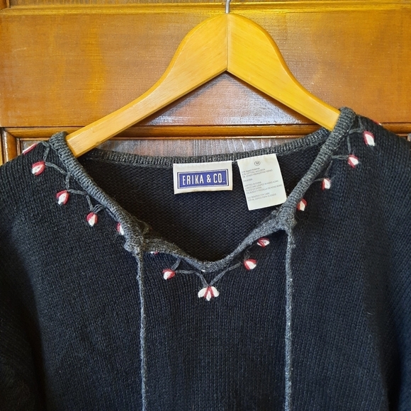 Vintage Y2K Erika & Co. black Nordic fair isle knit v-neck sweater size medium - Picture 4 of 12